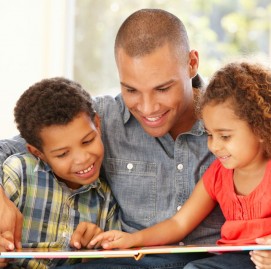 Como incentivar seu filho a ler e ter prazer pela leitura