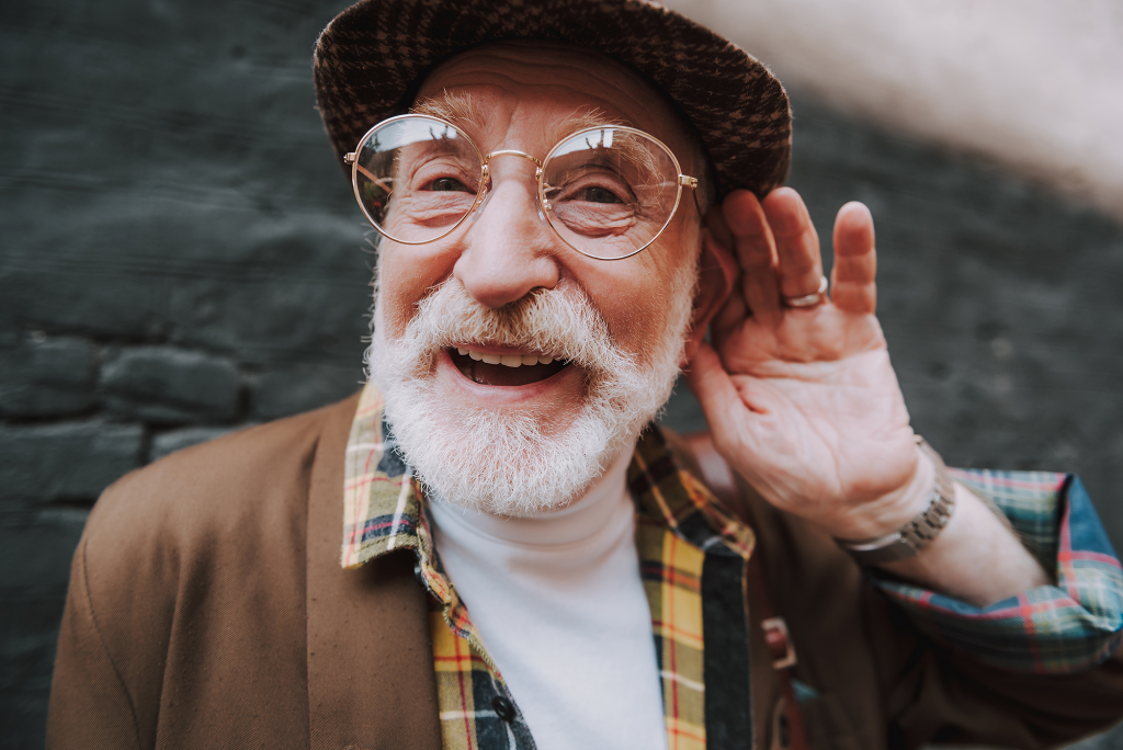 Perda auditiva e a memória: cuidados para o envelhecimento saudável - SUPERA - Ginástica para o Cérebro
