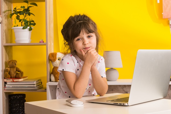 10 dicas para melhorar o desempenho do seu filho nas aulas on-line - SUPERA - Ginástica para o Cérebro