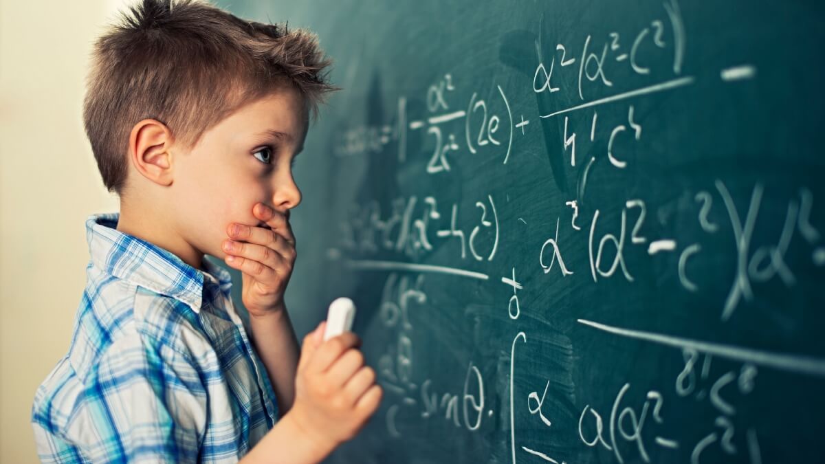 Atividades Escolares: Atividades matemáticas para os diferentes níveis