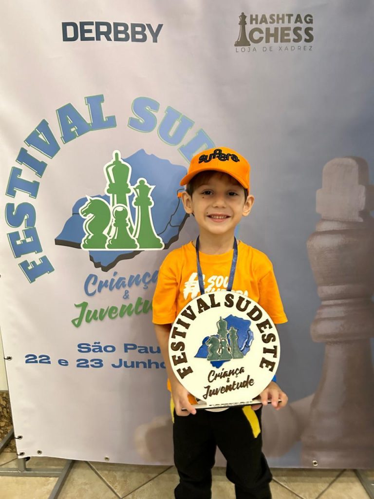 Santista de 6 anos, campeão paulista de xadrez, estará no estande do Método SUPERA no Brain Congress 2024 - SUPERA - Ginástica para o Cérebro