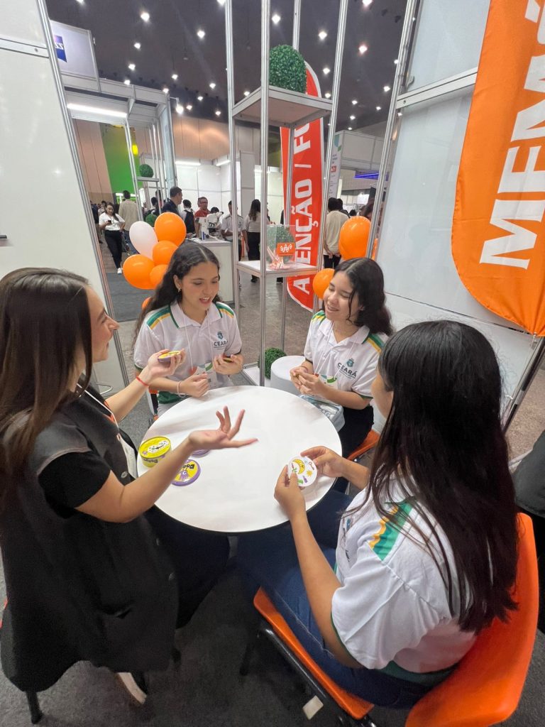 Supera participa da Feira do Conhecimento em Fortaleza - Supera - Ginástica para o Cérebro